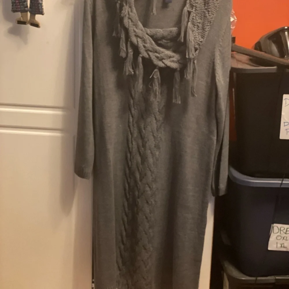 DRESS - Picture 9 of 11